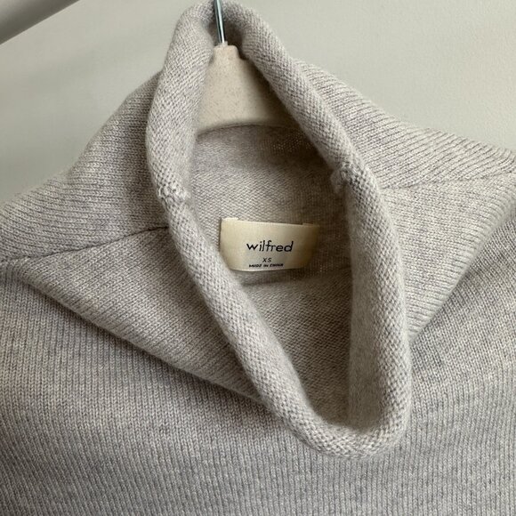 Aritzia Wilfred Merino Wool Turtleneck - Picture 5 of 7